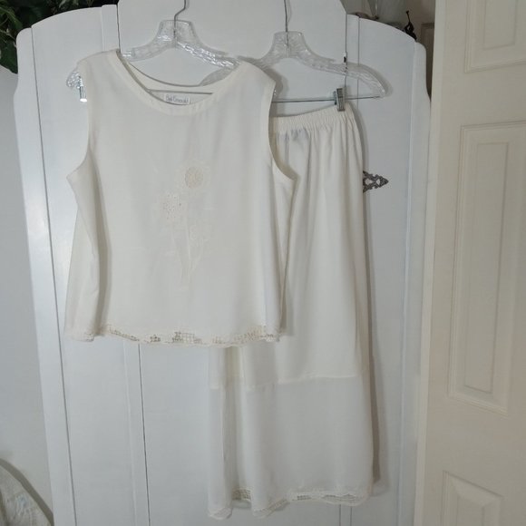 Bali Emerald 2 pc White Summer Set - Picture 1 of 6